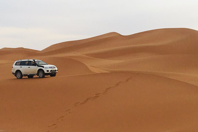 2 Days Trip to Erg Chigaga and Spend Night at the Luxury Camp - Included Meals and Refreshments