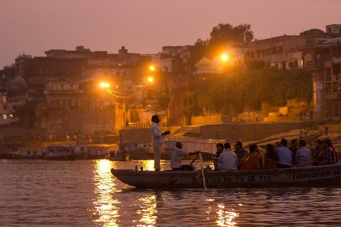 2 Days Varanasi City Tour by a Vande Bharat Train - Visiting the Kashi Vishwanath Temple