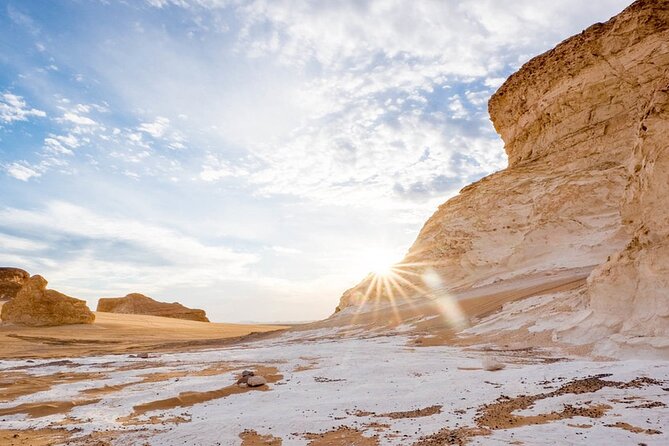 2 Days White Desert And Bahariya Oasis Tour - Accessibility and Group Size