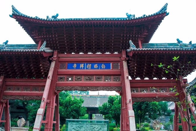 2-Days Xian Private Tour With Night Tour - Cave Dwelling Visit