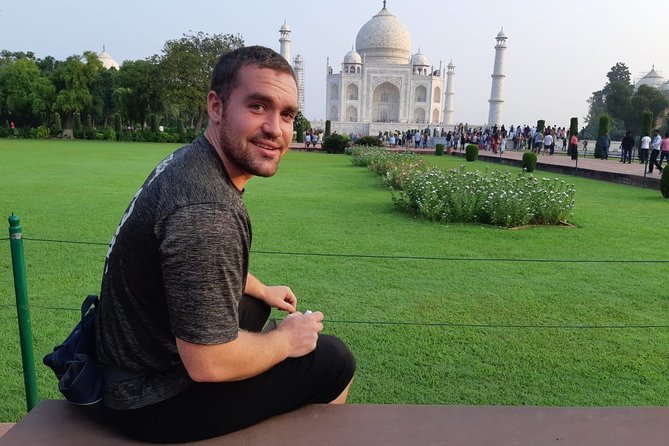 2 Days:Overnight Taj Mahal & Agra Tour From Delhi - Accessibility