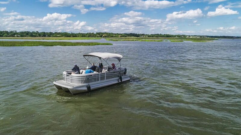 2 Hour 22 Ft. Luxury Pontoon Private Hilton Head Boat Rental - Boat Features