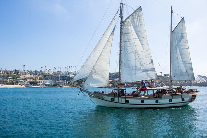 2 Hour 29FT Sport Yacht Private Newport Beach Harbor Cruise! - Key Points