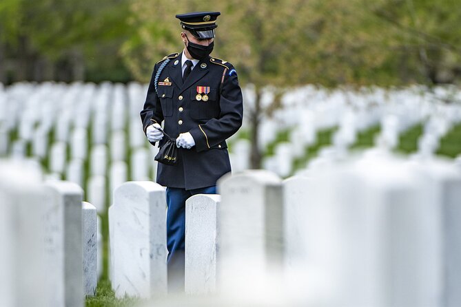 2-Hour Arlington Cemetery Guided Walking Tour - Tour Inclusions