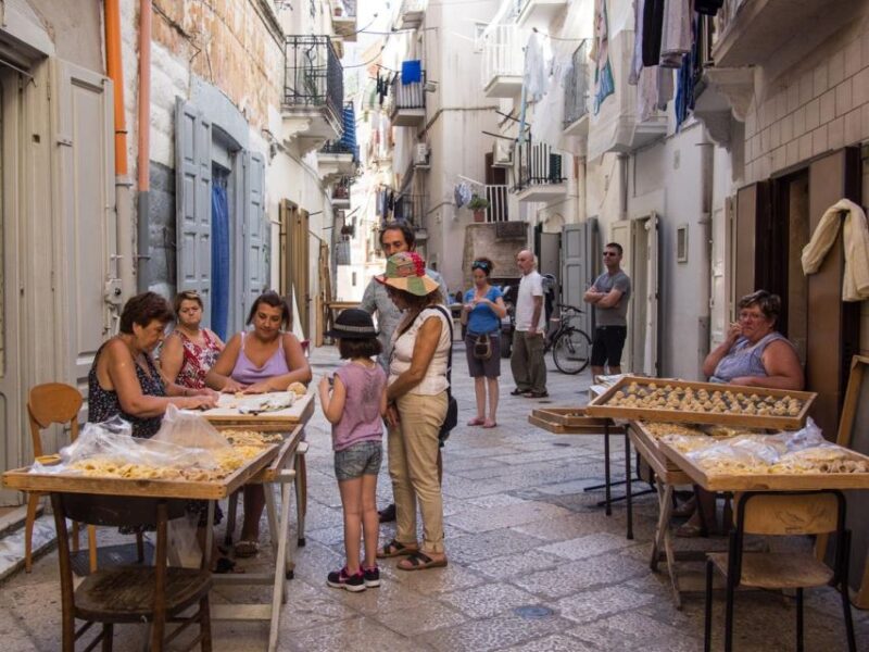 2-Hour Bari City Tour - Key Points