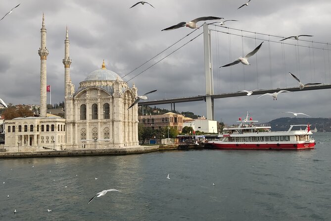 2-Hour Bosphorus Cruise in Istanbul With Guide - Cancellation Policy