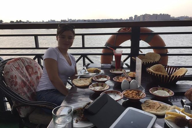 2 Hour Cairo Dinner Cruise on Nile River With Live Band - Cancellation Policy
