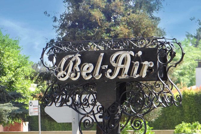 2 Hour Celebrity Homes Tour - Accessibility and Accommodations