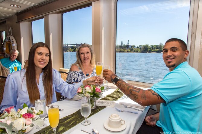 2-hour Champagne Brunch Cruise on Willamette River - Dietary Accommodations