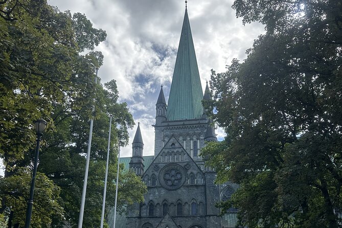2 Hour City Walk Through Trondheim - Meeting and Pickup