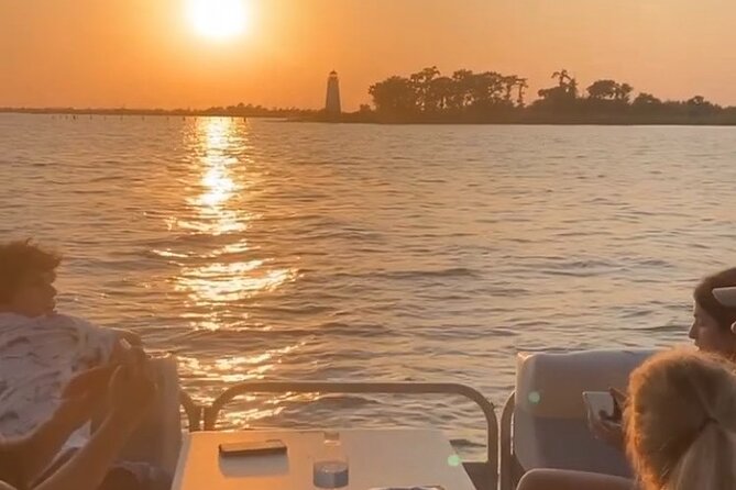 2-Hour Date Night and Sunset Cruise Near New Orleans - Preparing for the Sunset Cruise