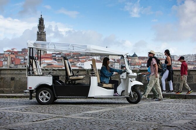 2 Hour Discover Gaia on a Private Eco-Friendly Tuk Tuk Tour - Inclusions and Restrictions