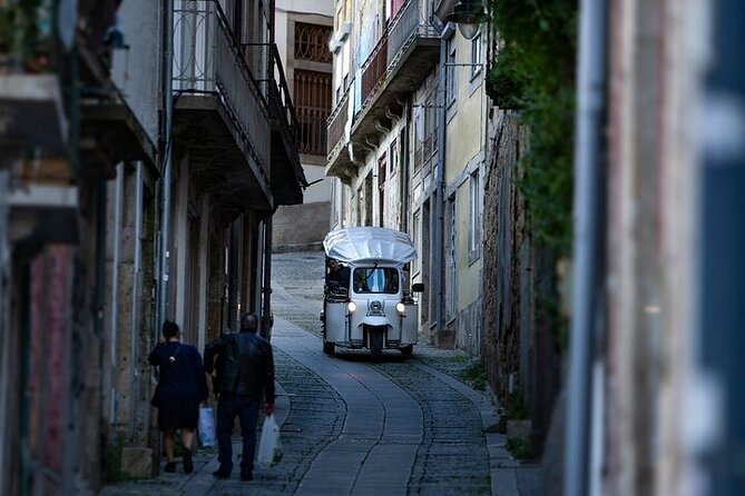 2 Hour Discover Gaia on a Private Eco-Friendly Tuk Tuk Tour - Exploring the Gaia District