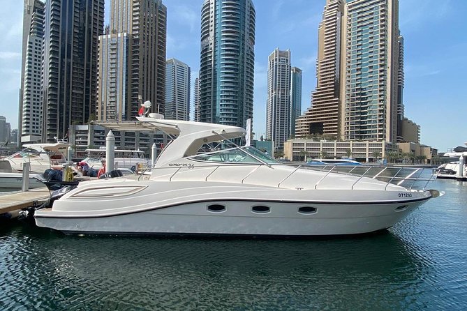 2-Hour Dubai Marina Mini Yacht Cruise - On-board Amenities