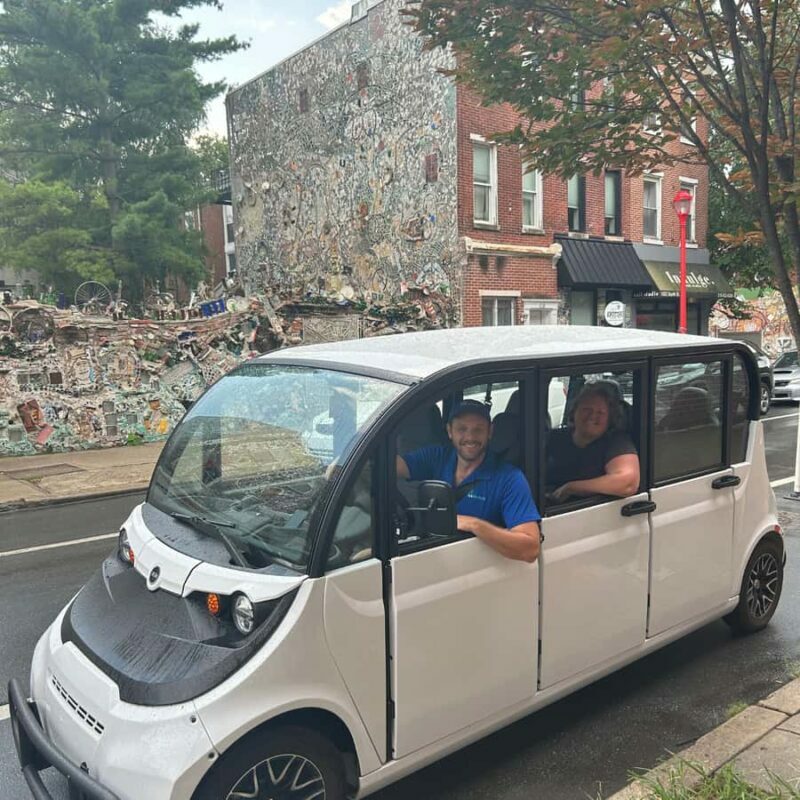 2 Hour Electric Cart Tour of Philadelphia with Local Guide - Key Points