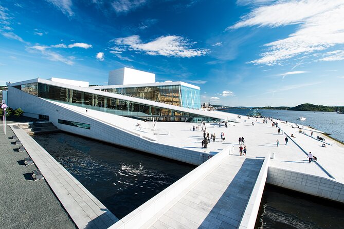 2-Hour Essential Oslo in the City Center Guided Walking Tour - Meeting Point and Pickup