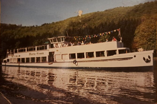 2-Hour Evening Cruise With Delicious Buffet and Live Music - Response to Service Disruptions