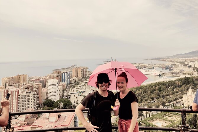2-Hour French Guided Walking Tour in Malaga - Highlights of the Tour