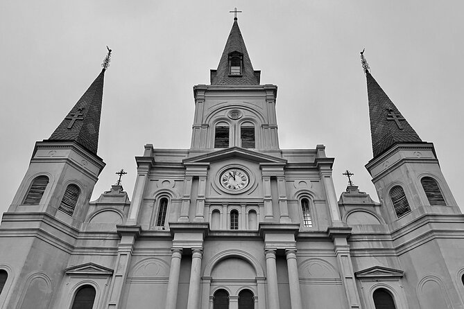 2-Hour French Quarter Ghost Walking Tour in New Orleans - Haunted Sites Visited