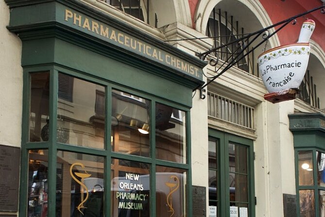 2-Hour French Quarter Ghost Walking Tour in New Orleans - Booking and Reservations