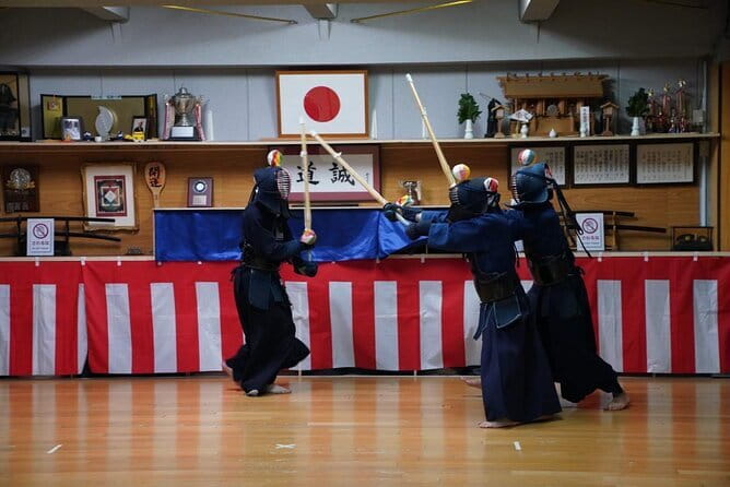 2 Hour Genuine Samurai Experience Through Kendo in Kanazawa - Dressing the Part: Donning the Kendo Armor