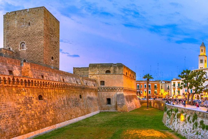 2-Hour Guided Walking Tour of Bari With Street Food - Key Points
