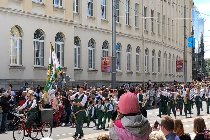 2-Hour Guided Walking Tour of Tallinn - Cancellation Policy