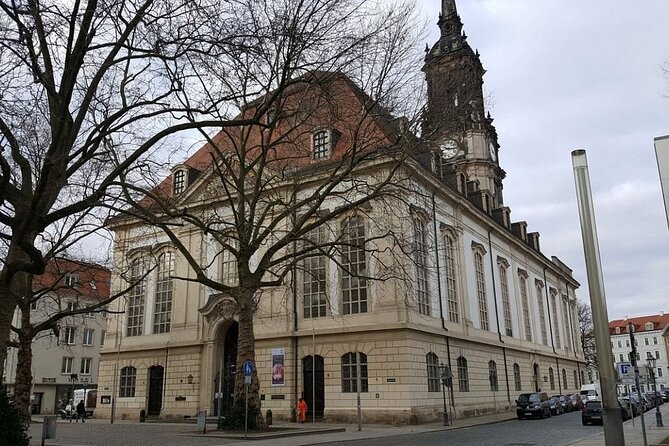 2 Hour Historical Walking Tour in Dresden - Meeting and End Points