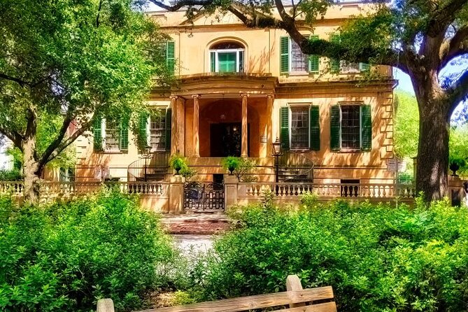 2 Hour Historical Walking Tour in Savannah - Highlights of the Tour