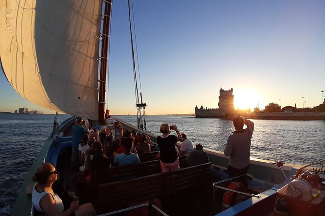 2-Hour Lisbon Traditional Boats Sunset Cruise With White Wine - Highlights Seen