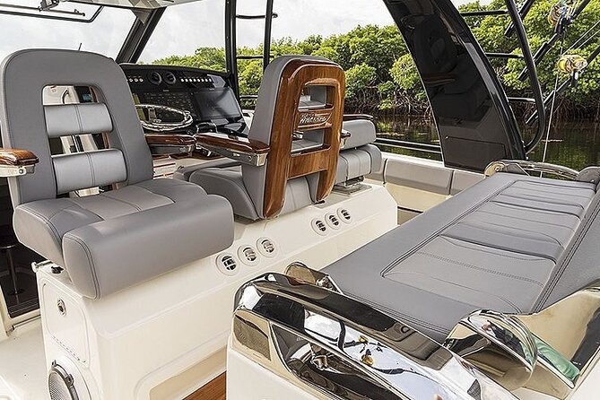 2-Hour Maalaea Luxury Powerboat Sunset Cruise for up to 6 Guests - Additional Information and Considerations