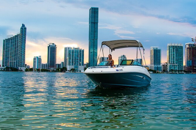 2-hour Miami Boat Tour Per Person Price - Inclusions and Amenities