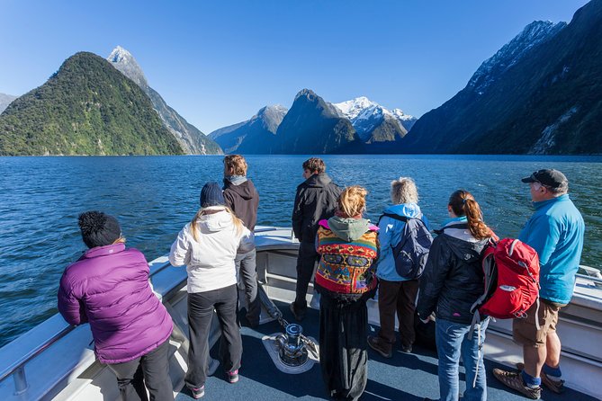 2-Hour Milford Sound Scenic Cruise - Cruise Experience