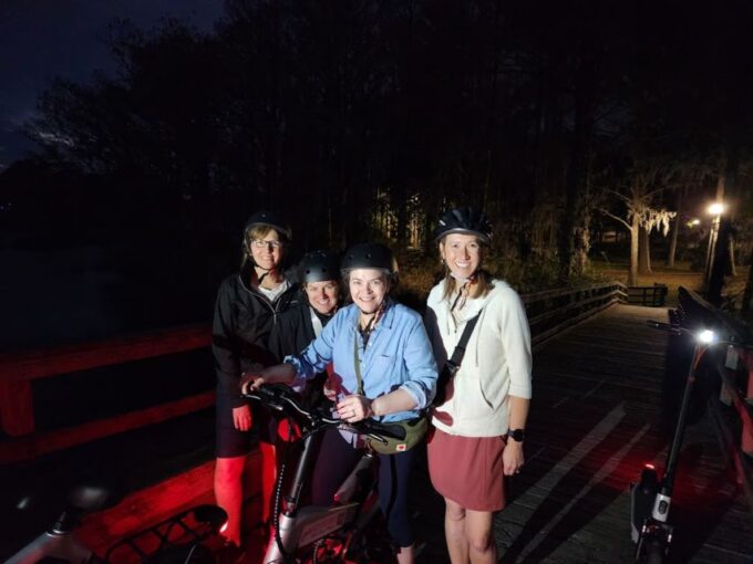 2-Hour Night Rider E-Bike Bar Crawl - Bike Availability