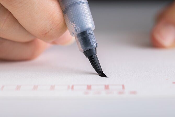 2 Hour Onsen Calligraphy Experience - Key Points