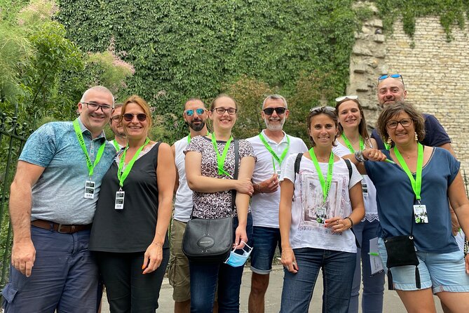 2 Hour Outdoor Group Activity in Paris: Paris, MON COEUR - Convenient Start Times and Locations