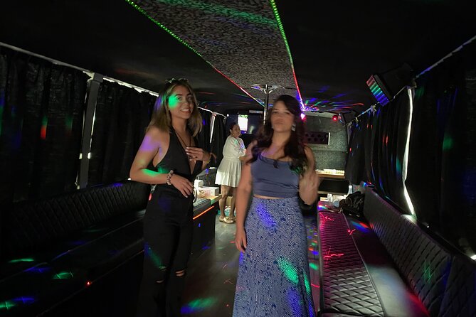 2-hour Party Bus Traveling to Miami Downtown, Brickell and Little Havana - Inclusions and Amenities