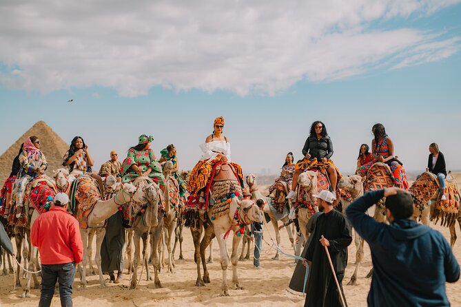 2 Hour Photoshoot at Pyramids of Giza With Instgram Style - Meeting Point
