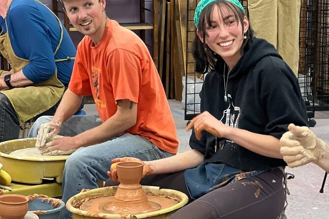2 Hour Pottery Experience (Wheel or Hand-Building) - Visitor Capacity and Reviews