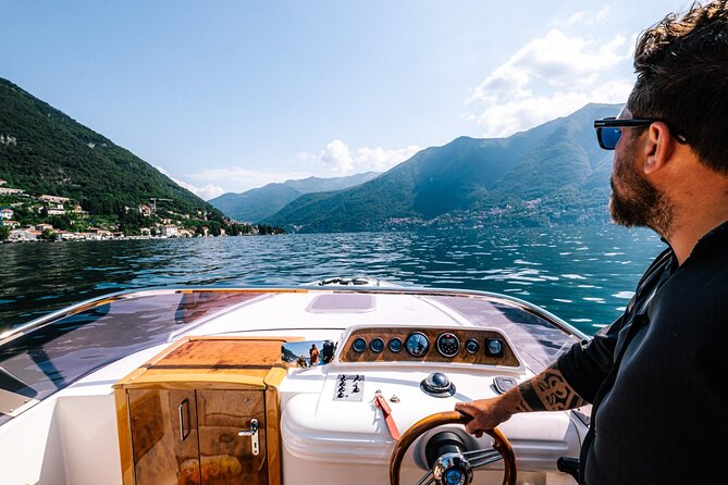 2 Hour Private Cruise on Lake Como by Motorboat - Accessibility and Seating Arrangements