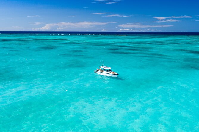 2-Hour Private Guided Luxury Axopar Charter in Turks and Caicos - Meeting and Pickup Details