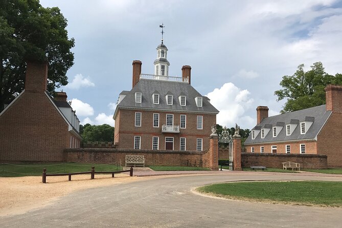 2-Hour Private Guided the Best of Williamsburg Walking Tour - Meeting Information