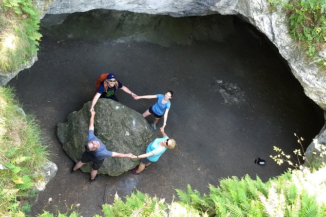 2-Hour Private Hiking Tour Helenental Castles Hike From Vienna - Health and Safety Information