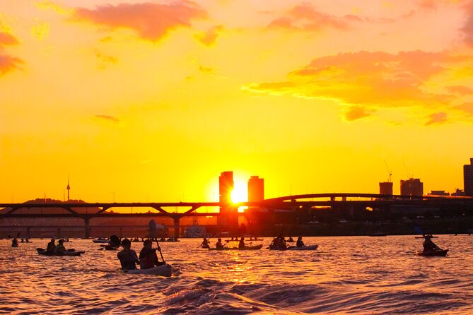 2-Hour Private Kayaking and Paddleboarding Experience in Hanriver - Kayaking and Paddleboarding in Han River