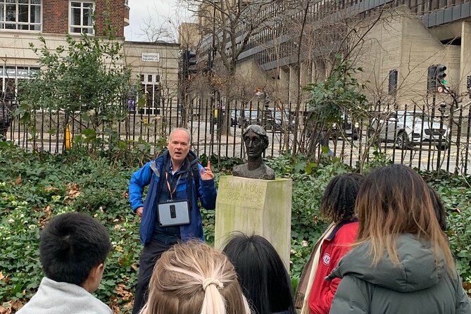 2-Hour Private Lgbtq+ History Tour of London With a Licensed Guide - Queer Spaces and Subcultures