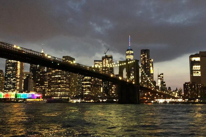 2-Hour Private Luxury Boat Tour in New York City - Accessibility and Accommodations