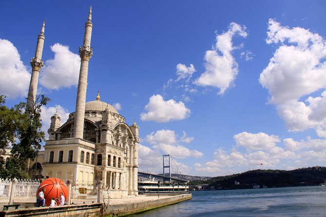 2-Hour Private Luxury Yacht Cruise on Bosphorus With Transfers - Highlights of the Tour