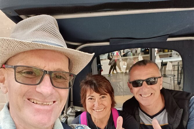 2-Hour Private Tour in French With Pinxos Tasting - Personalized Small Group Tour