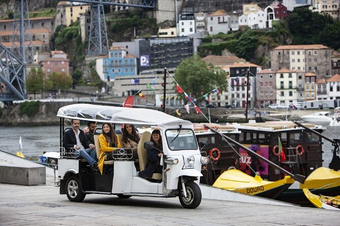 2 Hour Private Tuktuk Tour in Porto to Monastery and Cellars - Booking Information