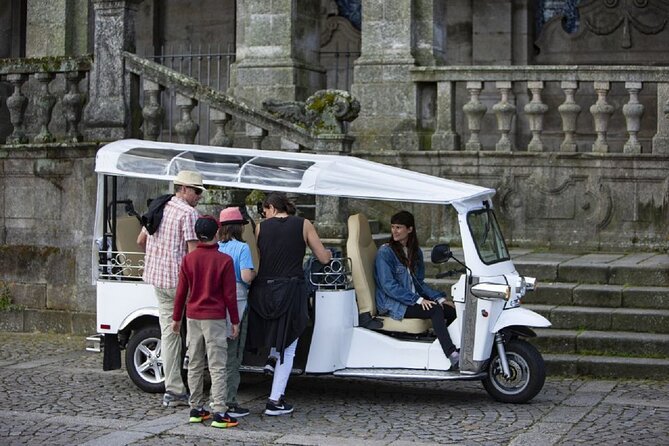 2 Hour Private Tuktuk Tour in Porto to Monastery and Cellars - Reviews